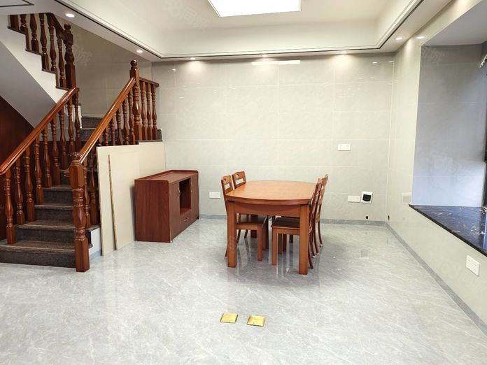 鸿泰贵金属(鸿泰珠宝首饰有限公司)